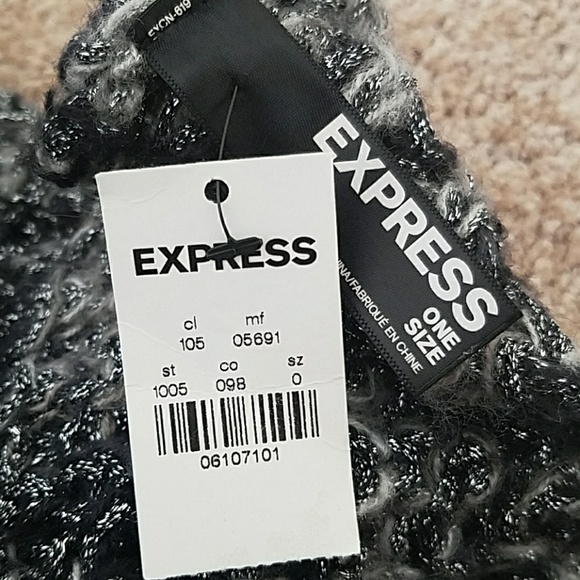 NWT Infinity scarf - Picture 2 of 3